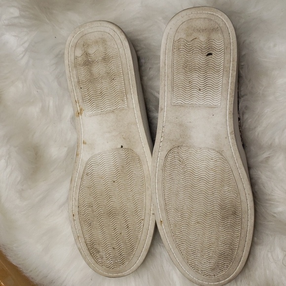 Steve Madden Fayna Snakeskin Print Slip On Sneakers 9 - Picture 14 of 16